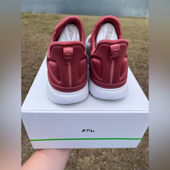 NWT APL Techloom Tracer Mens Size 11 in Cedar/White Retails $250 - Picture 8 of 11